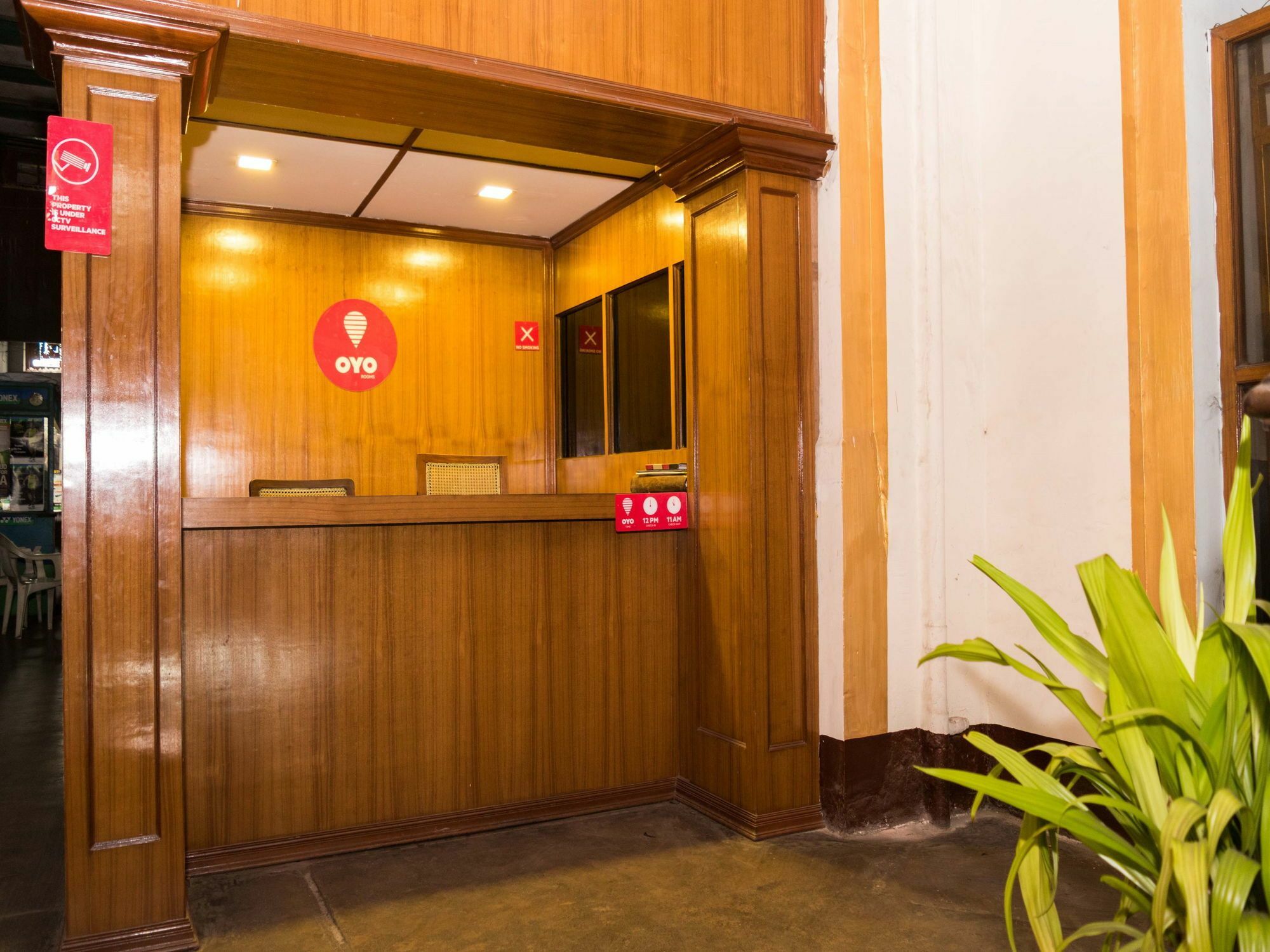 Oyo 5811 Seacom Inn Ymca Esplanade Kalkutta Exterior foto